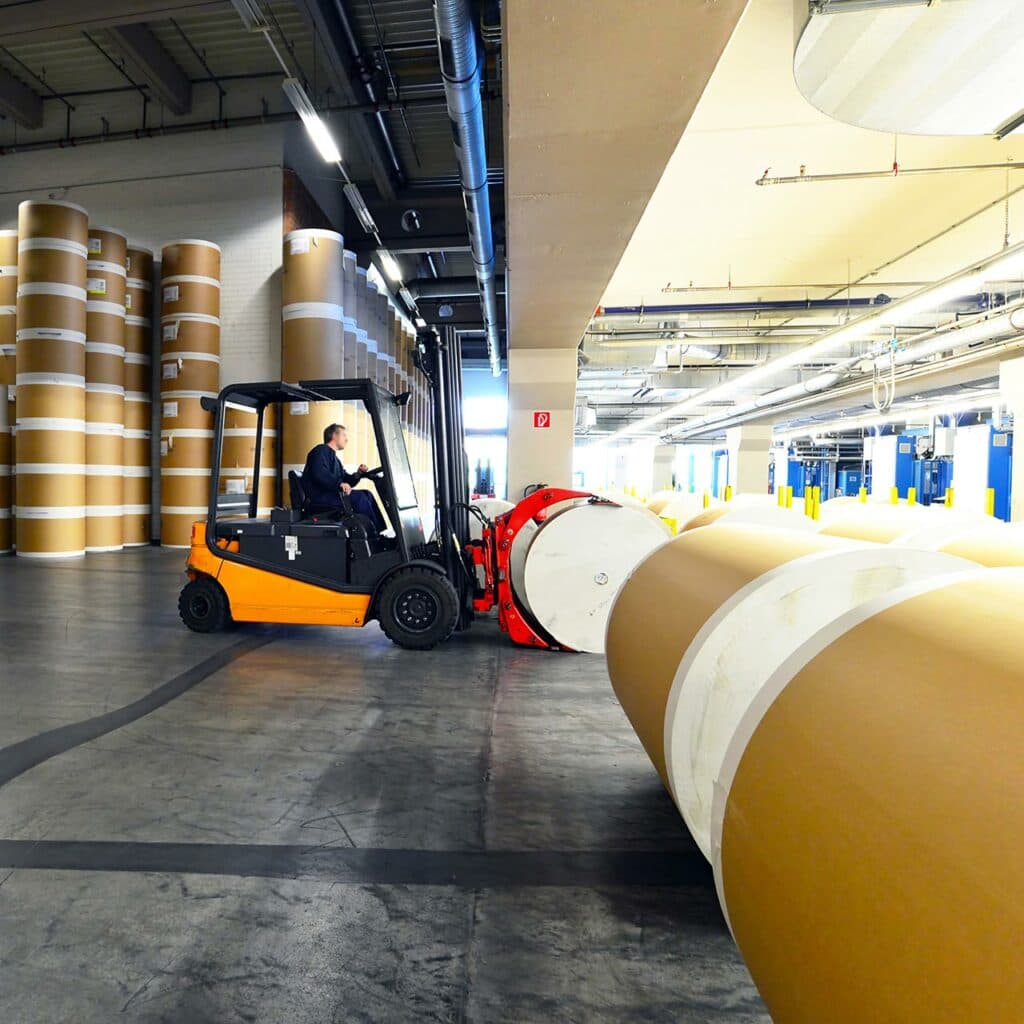 Magazyn surowców do etykiet samoprzylepnych Optimum Solutions